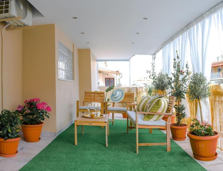 Flowery Penthouse In City Centre Of سالونيك المظهر الخارجي الصورة