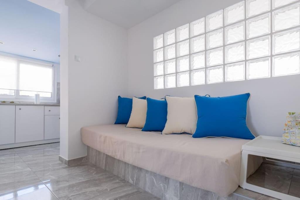 Flowery Penthouse In City Centre Of سالونيك المظهر الخارجي الصورة
