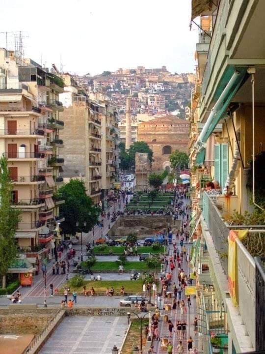 Flowery Penthouse In City Centre Of سالونيك المظهر الخارجي الصورة