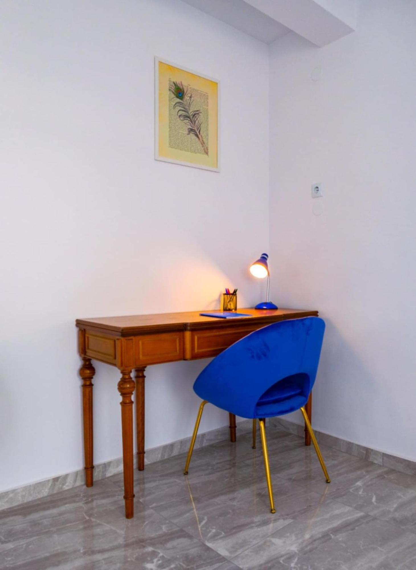 Flowery Penthouse In City Centre Of سالونيك المظهر الخارجي الصورة